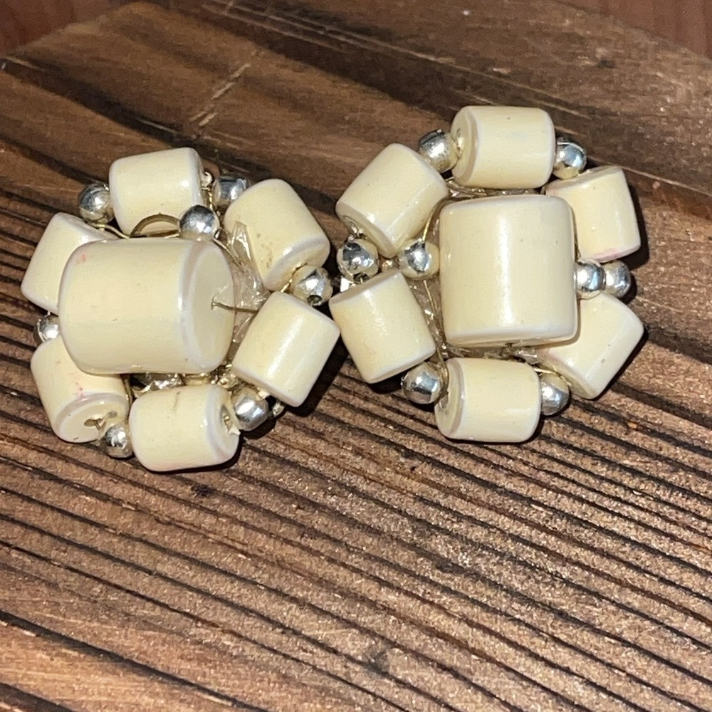 Clip On Earrings  Vintage Signed Japan